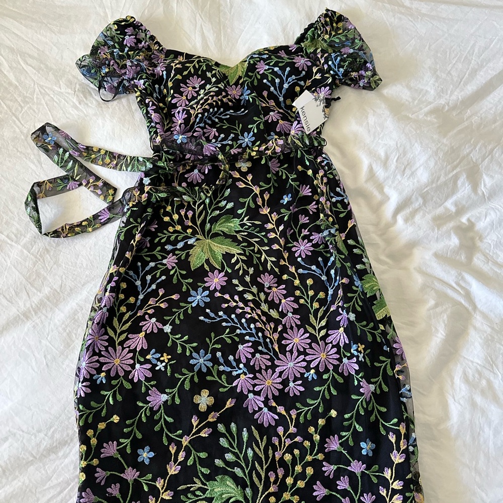 Kensie embroidered Sundress with Puff Sleeves and Sweetheart Neckline